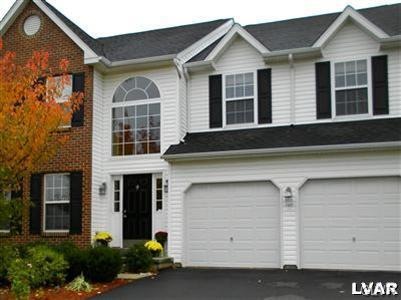 6808 Scenic View Dr, Macungie, PA 18062 - photo 1