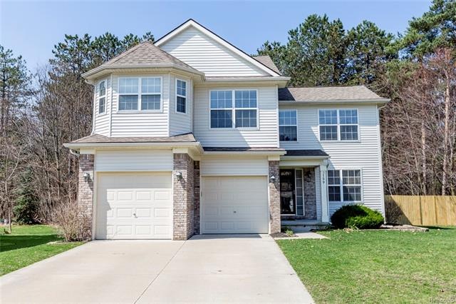 159 Donna Ct unit 10, Waterford, MI 48327 - photo 1