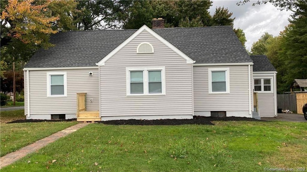 166 Giddings Ave, Windsor, CT 06095 - photo 1