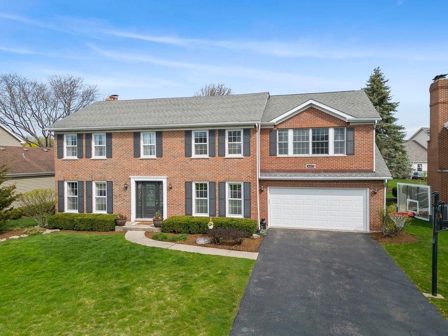 405 Bluegrass Dr, Wheaton, IL 60189 - photo 1