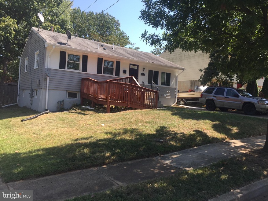 2111 Columbia Ave, Hyattsville, MD 20785 - photo 1