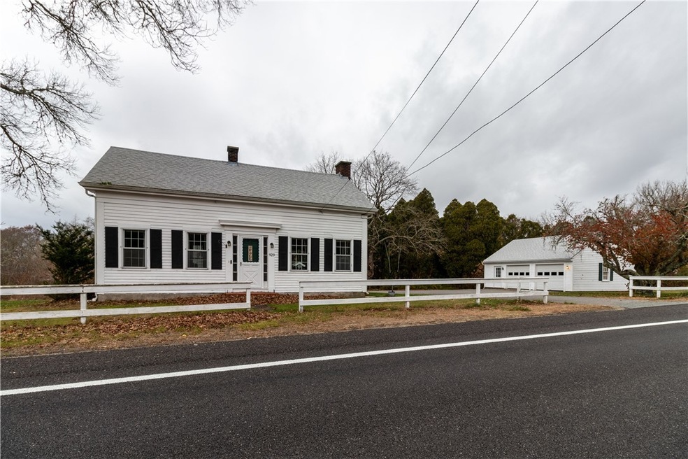 929 Crandall Rd, Tiverton, RI 02878 - photo 1