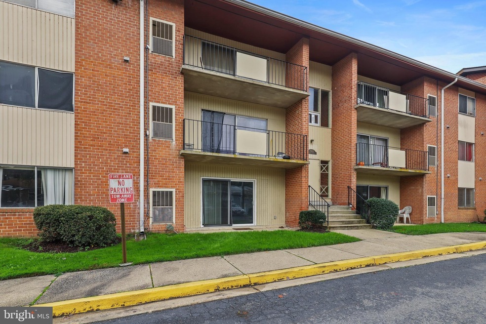 2303 Olson St unit 101, Temple Hills, MD 20748 - photo 1