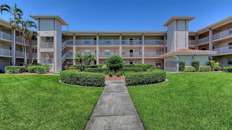 6505 Stone River Rd unit 209, Bradenton, FL 34203 - photo 1