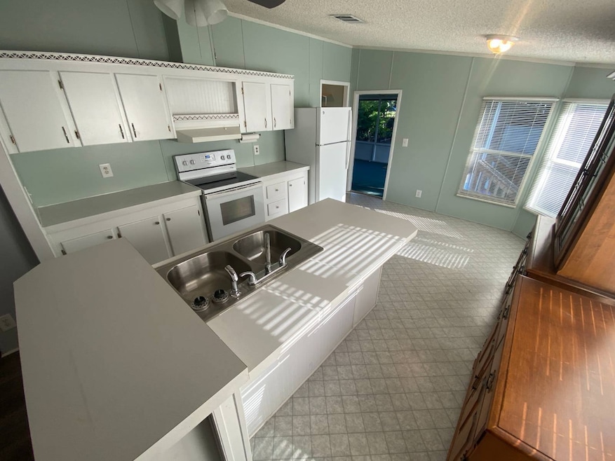 2805 SE 110th St unit A26, Ocala, FL 34480 - photo 1