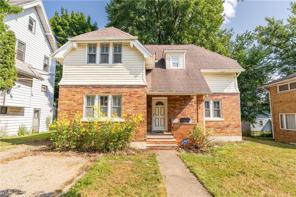 1402 Goodyear Blvd, Akron, OH 44305 - photo 1