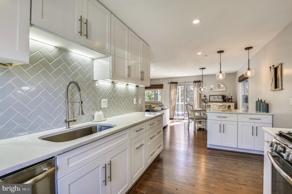 229 Bond Ave, Reisterstown, MD 21136 - photo 1