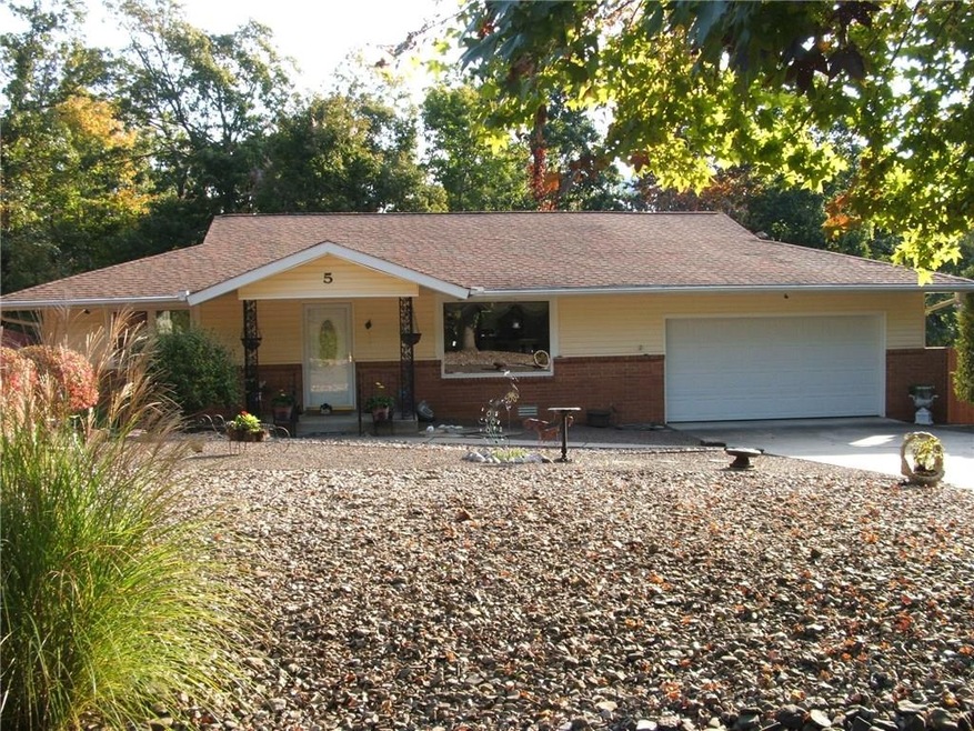 5 Ulverston Dr, Bella Vista, AR 72714 - photo 1