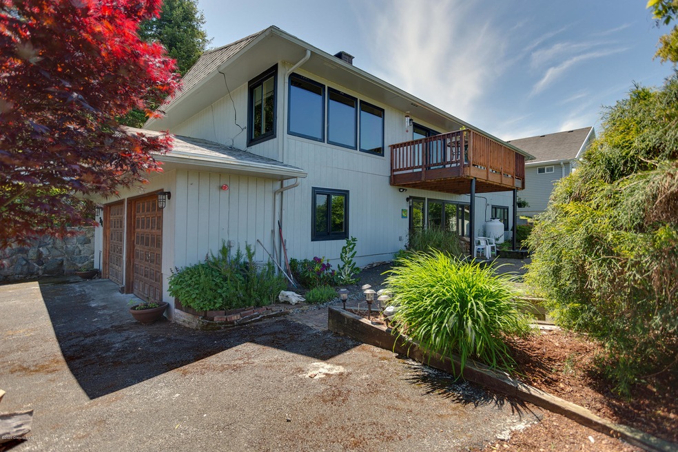 218 Spruce Street, Wheeler, OR 97147
