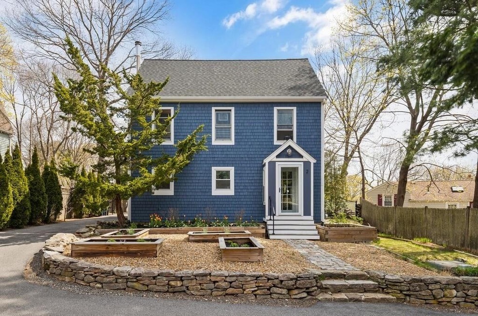 2 Abernathy Ln, Marblehead, MA 01945 - photo 1