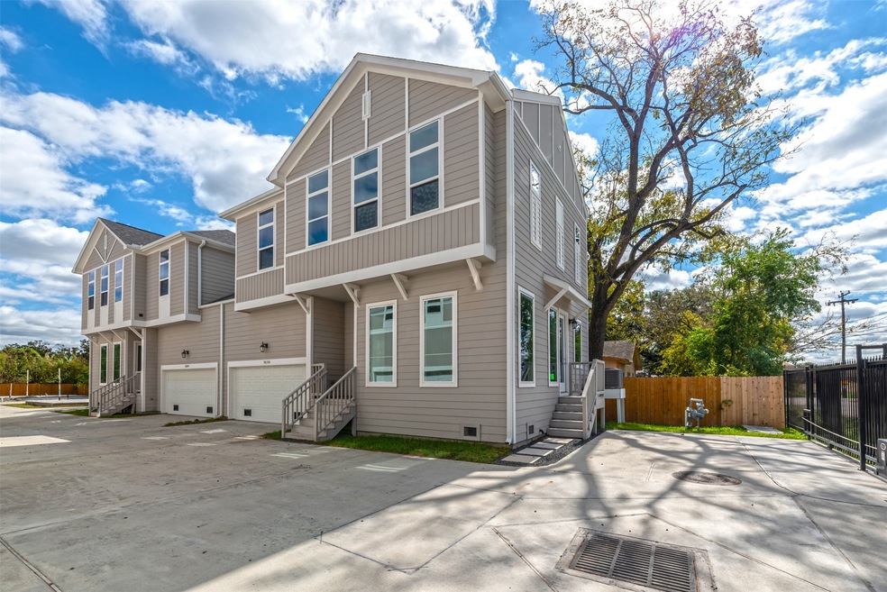 5610 Patrick St unit E, Houston, TX 77076 - photo 1