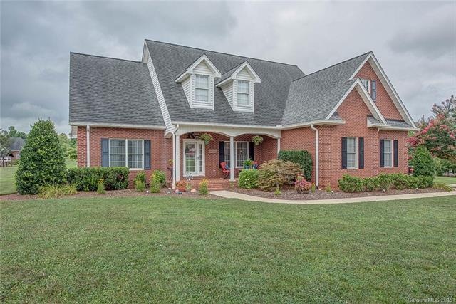 2633 Pamlico Dr, Shelby, NC 28152 - photo 1