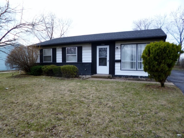 17304 Peach Grove Ln, Hazel Crest, IL 60429 - photo 1