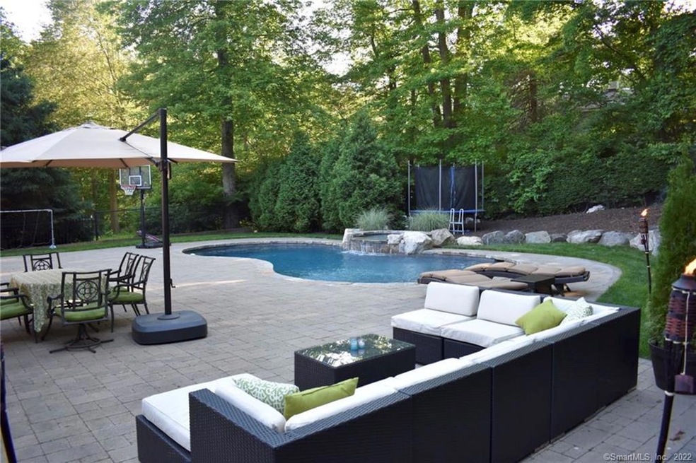 66 Gregory Rd, Cos Cob, CT 06807 - photo 1