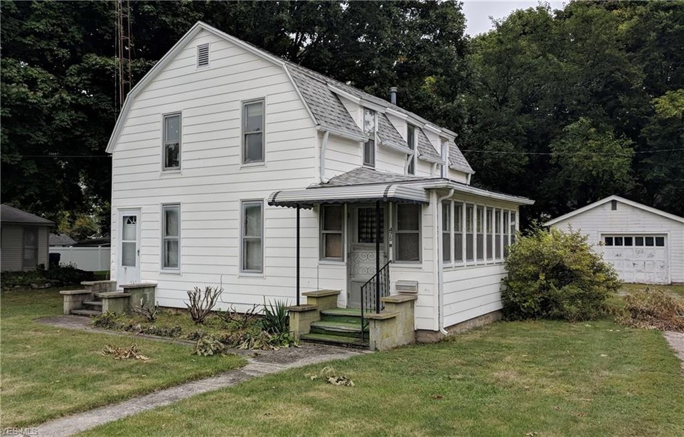 475 Erie St, Woodville, OH 43469 - photo 1