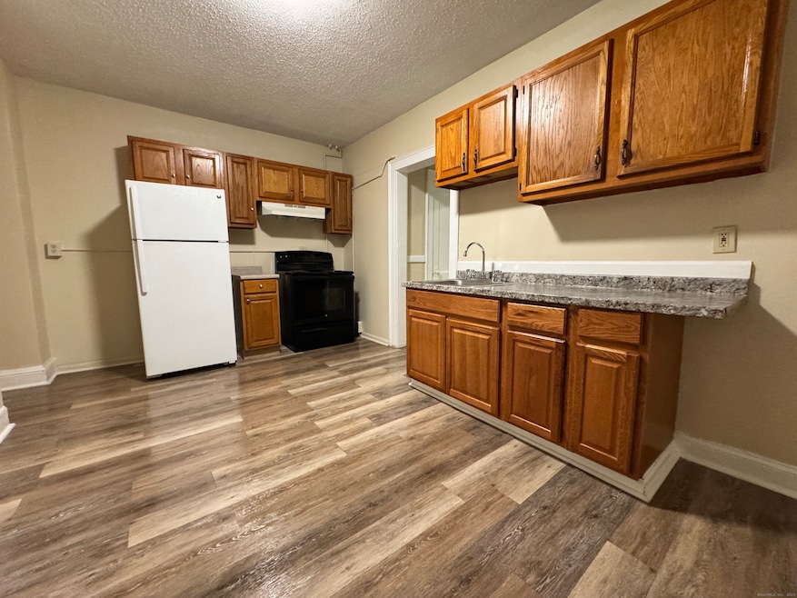 For Rent $1,450/month