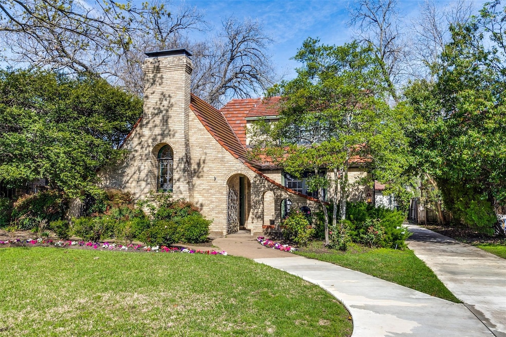 7203 Lakewood Blvd, Dallas, TX 75214 - photo 1