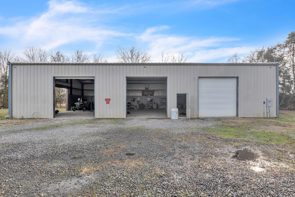 1291 S Frontage Rd, Columbus, MS 39701 - photo 1