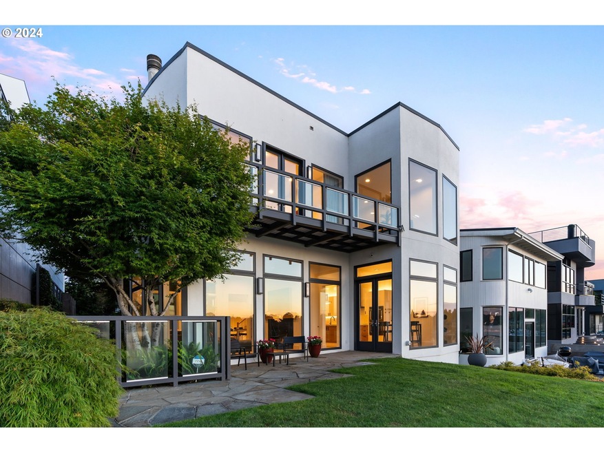 Sold $1,250,000 • Co-Listing Agent