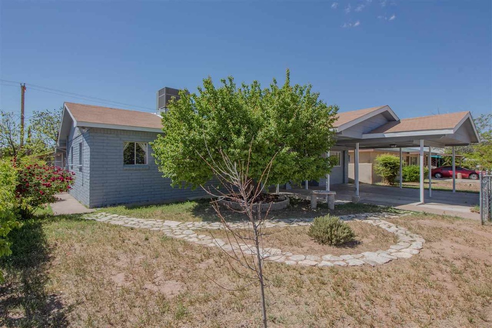 1118 Uranus Dr, Alamogordo, NM 88310 - photo 1