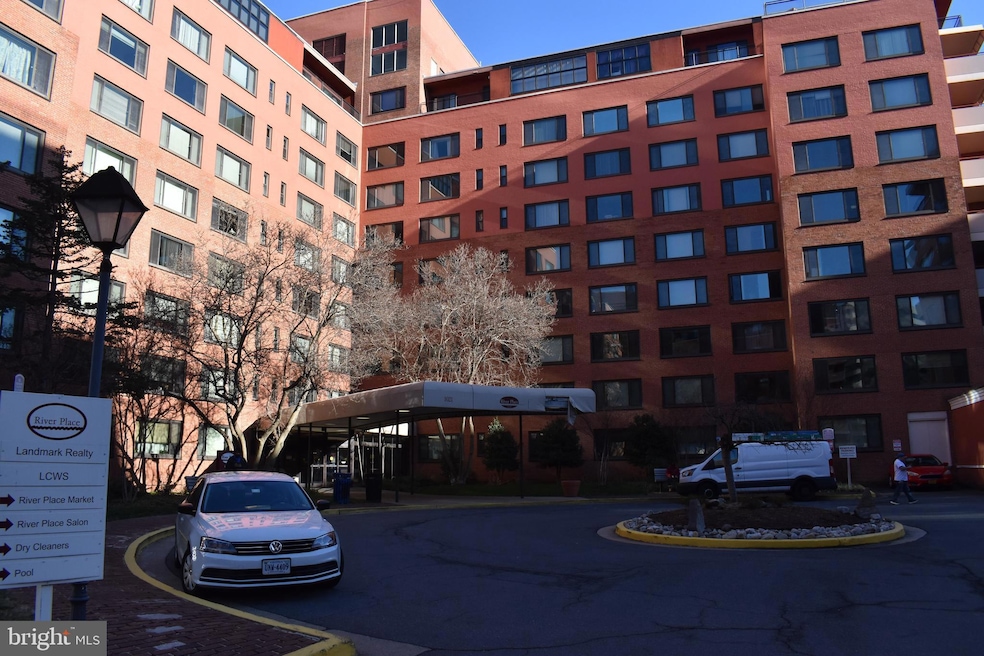 For Rent $1,700/month