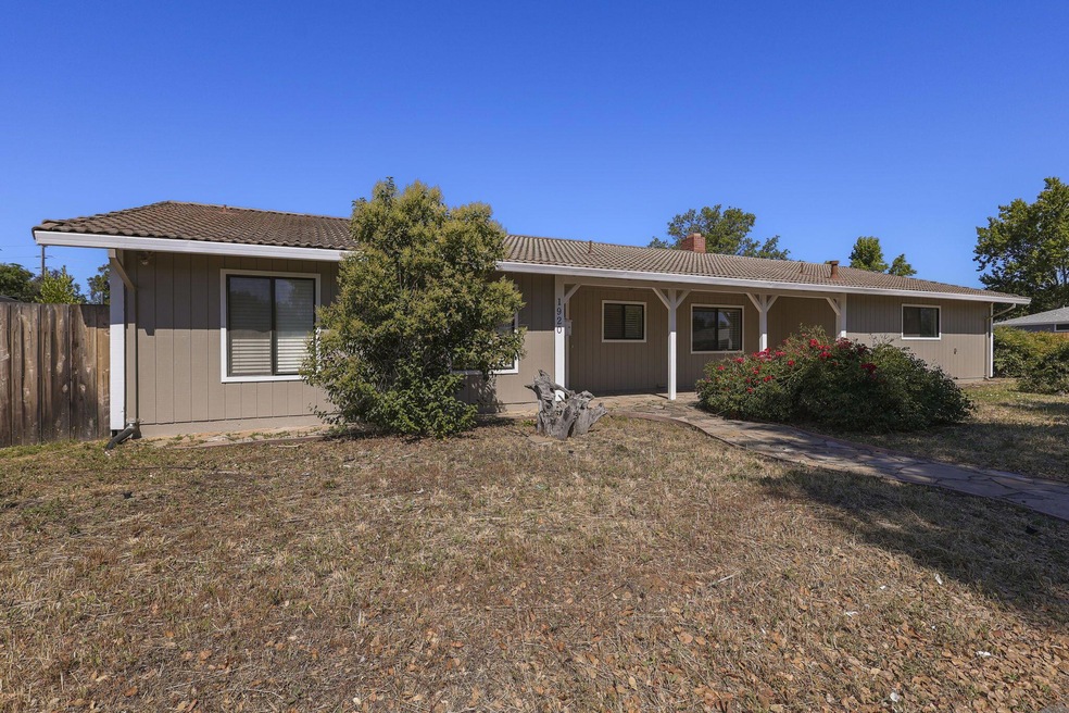 39-web-or-mls-CAMA7187