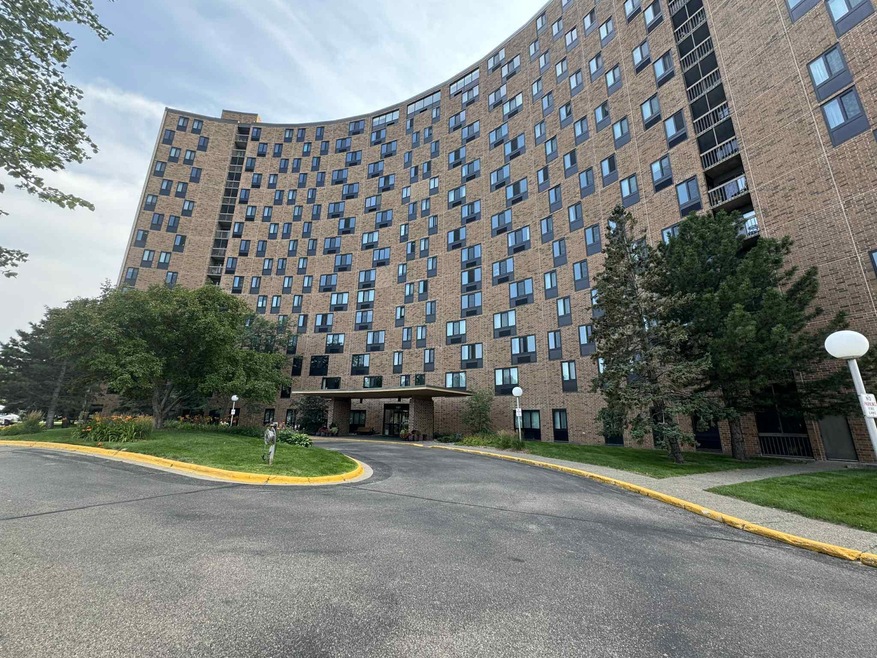 Building's view .jpg