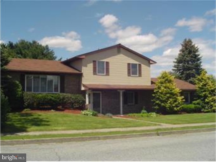 1739 Michael Dr, Whitehall, PA 18052 - photo 1