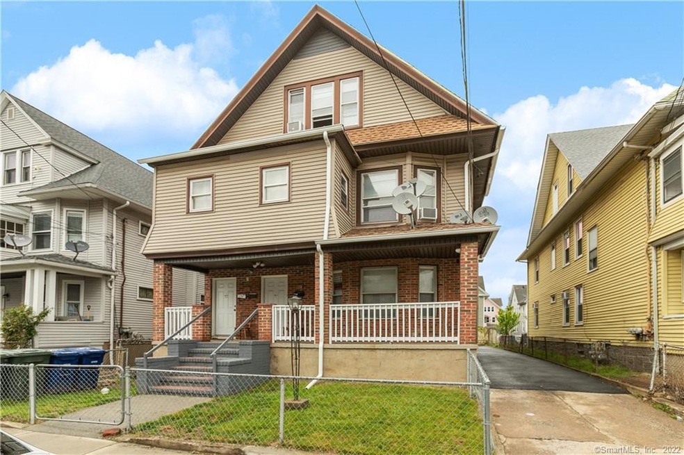 218 Parrott Ave, Bridgeport, CT 06606 - photo 1