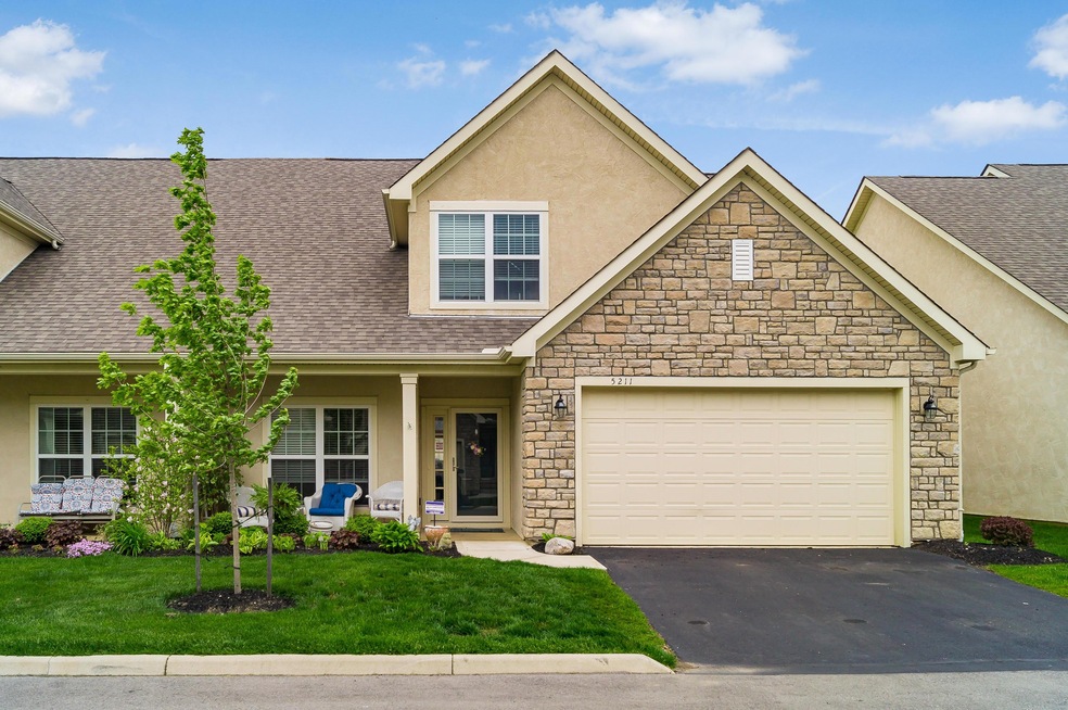 Welcome home to 5211 Autumn Fern Dr!