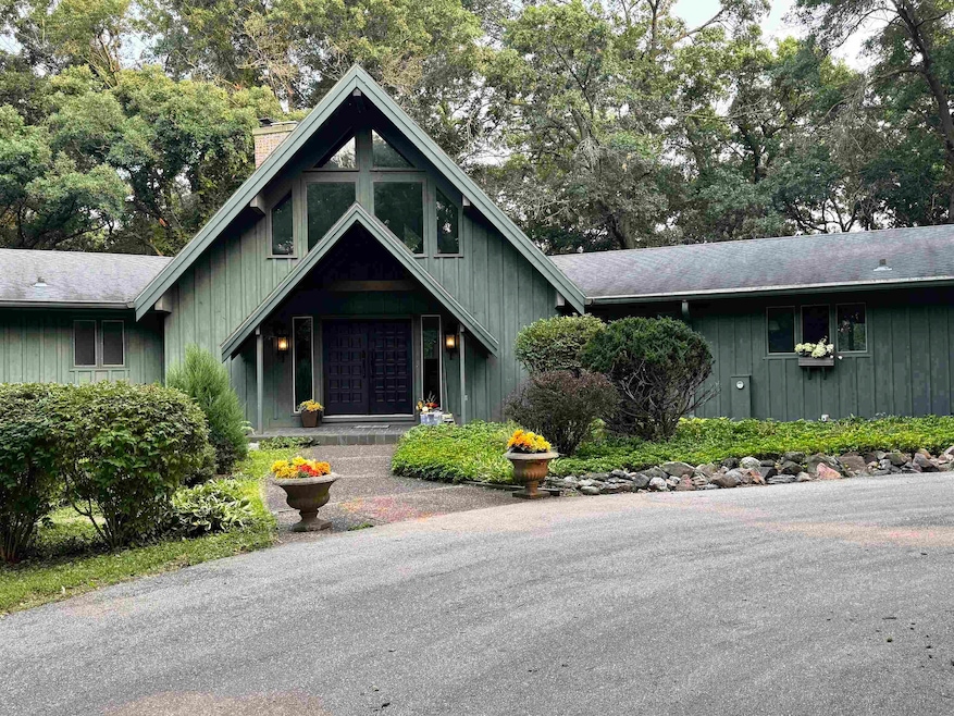 Under Contract $875,000 • Co-Listing Agent