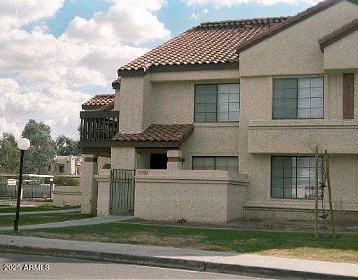 700 E Mesquite Cir unit K104, Tempe, AZ 85288 - photo 1