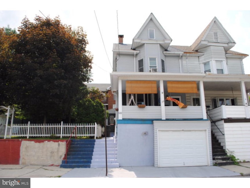 122 Washington St, Tamaqua, PA 18252 - photo 1