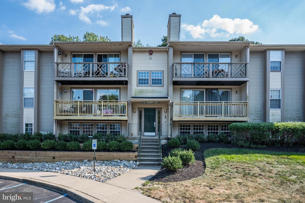 47 Cranberry Ct, Marlton, NJ 08053 - photo 1