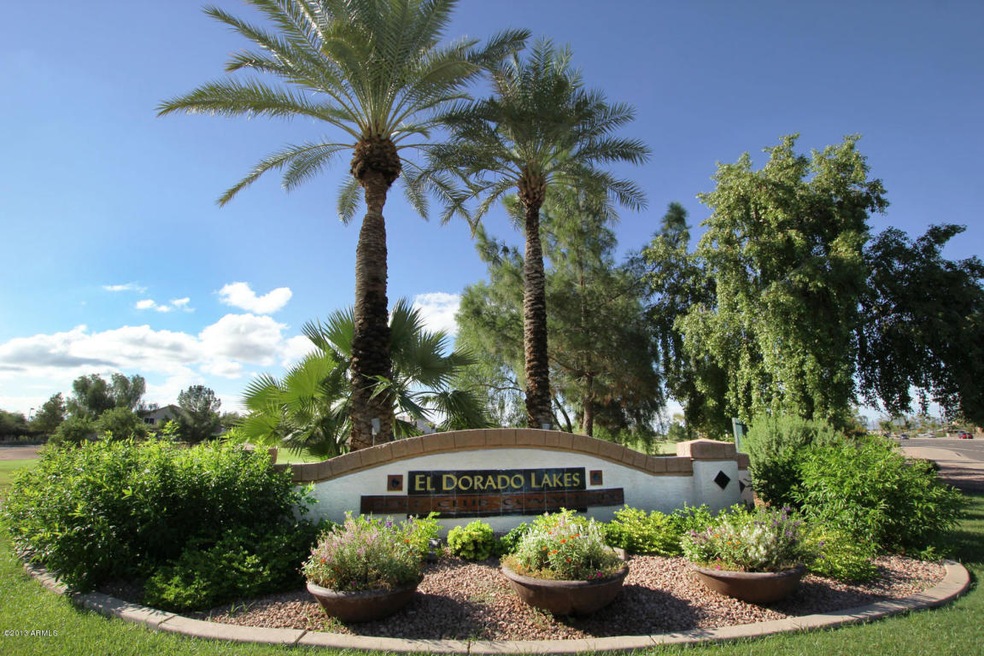 1321 E Kingston Gilbert AZ-large-001-Wel
