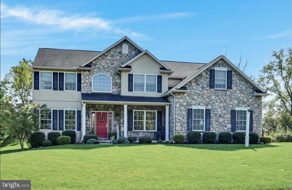 55 Linkside Ct, Reading, PA 19606 - photo 1