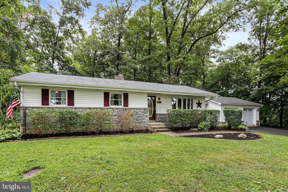 1052 Buckhorn Rd, Sykesville, MD 21784 - photo 1