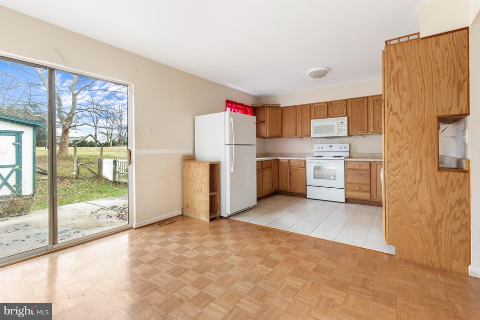 12331 Bonfire Dr, Reisterstown, MD 21136 - photo 1