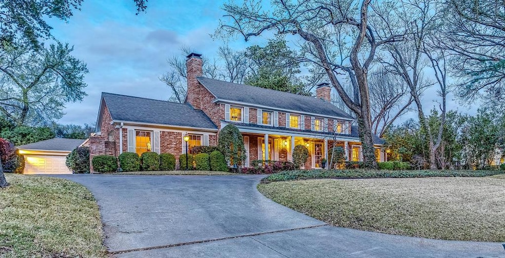 4730 Chapel Hill Rd, Dallas, TX 75214 - photo 1