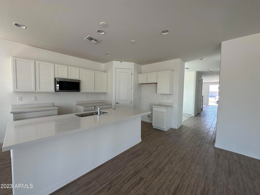 14- kitchen