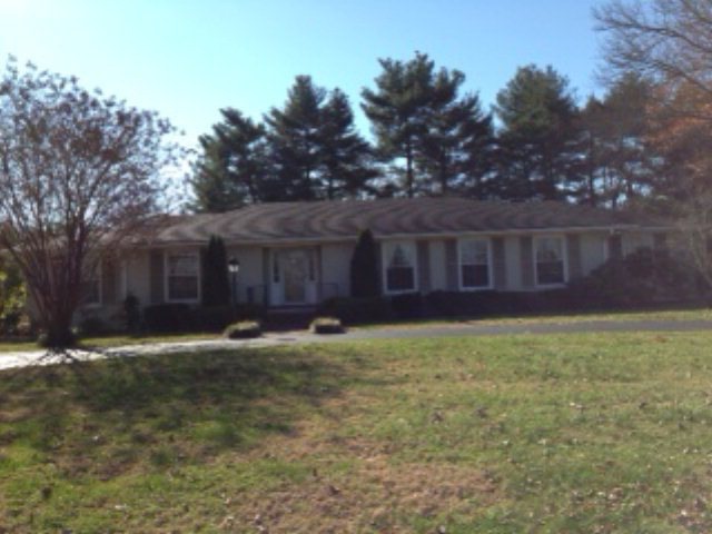 1525 Doris Dr, Cookeville, TN 38501 - photo 1