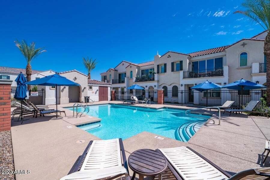 20220805211529231083000000-o