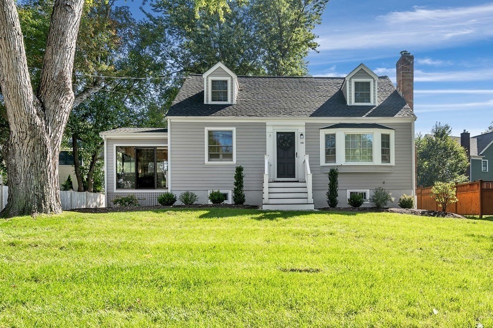 102 Pilgrim Rd, Concord, MA 01742 - photo 1