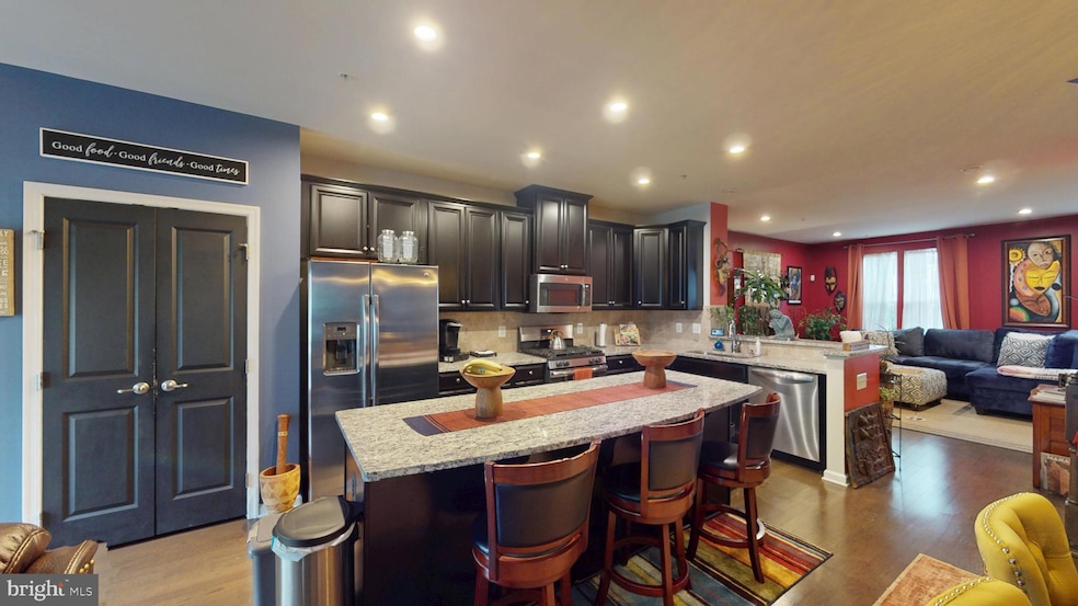 Under Contract $575,000