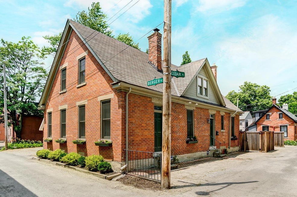 252 Berger Alley unit 52, Columbus, OH 43206 - photo 1