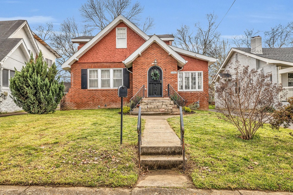 2510 E 4th St, Chattanooga, TN 37404 - photo 1