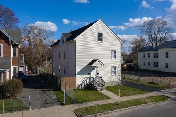 135-137 Cedar St, Springfield, MA 01105 - photo 1
