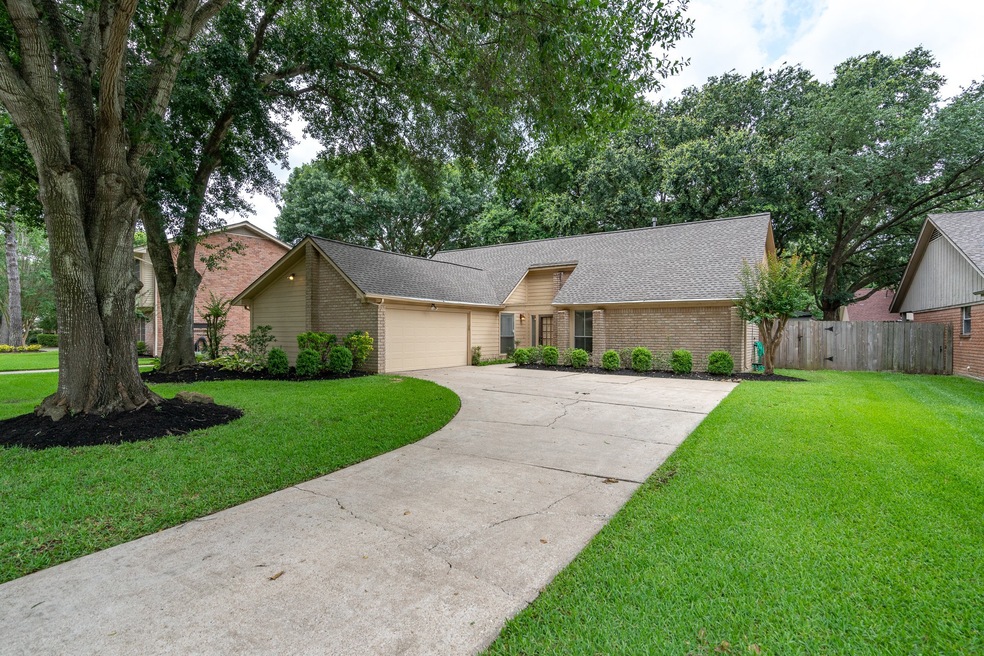 15311 Windy Cove Dr, Houston, TX 77095 - photo 1