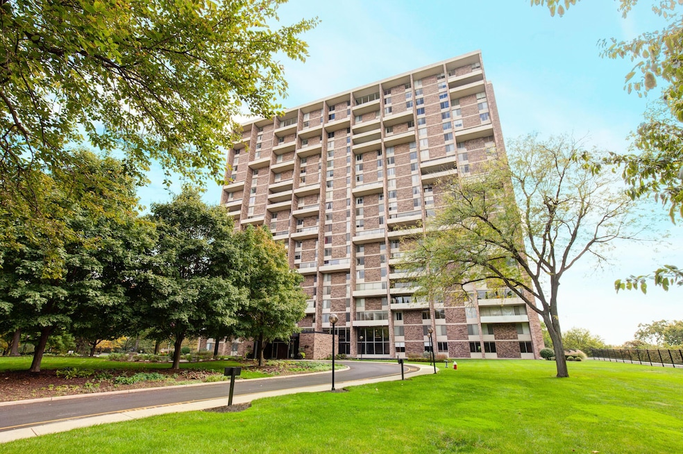 1000 Urlin Ave #1407-9