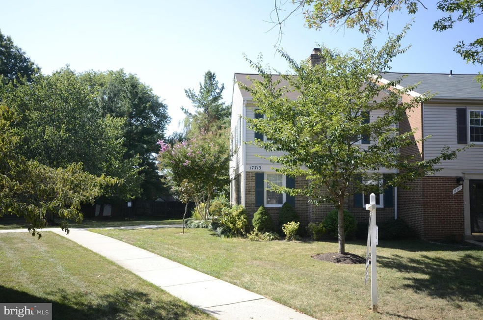 17713 Lochness Cir, Olney, MD 20832 - photo 1